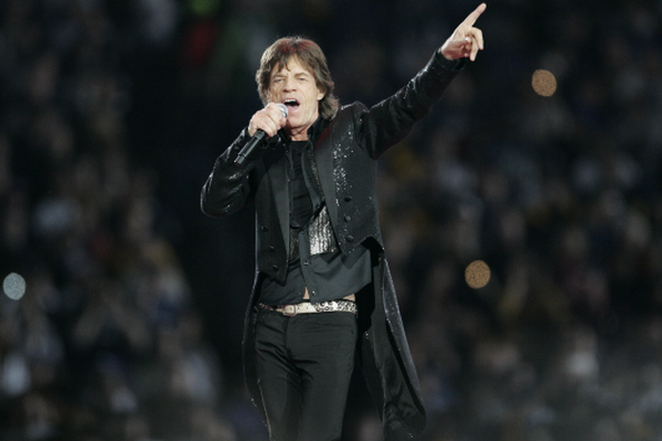 Mick Jagger proves he’s got the “Moves Like Jagger”