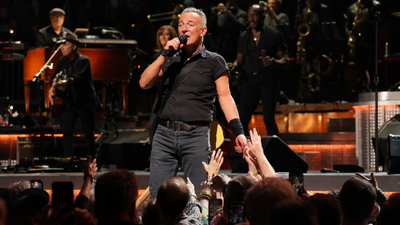 Bruce Springsteen launches sweepstakes to raise money for LGBTQ+ organization