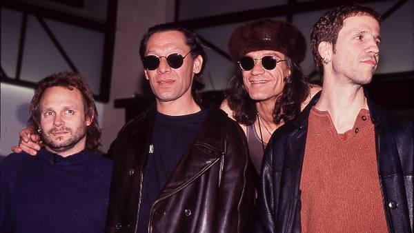 Michael Anthony on why Gary Cherone wasn’t a “good fit” for Van Halen