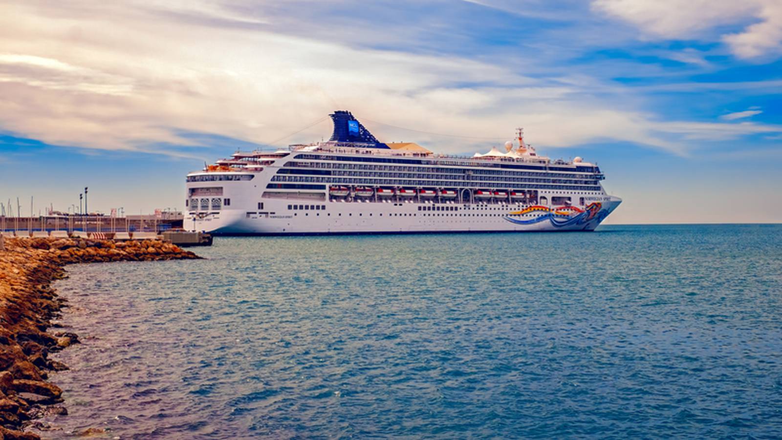 Norwegian Cruise Line cites several factors for cancellation of ...